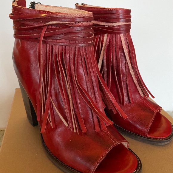 BED|STU Shoes - BED|STU Olivia Fringe Red Leather Peep Toe Boots NWT Booties Distressed